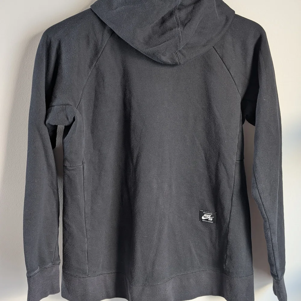 Nike SB Boys XL Hoodie Black White Icon Full Zip Youth Size 18-20 832529-010